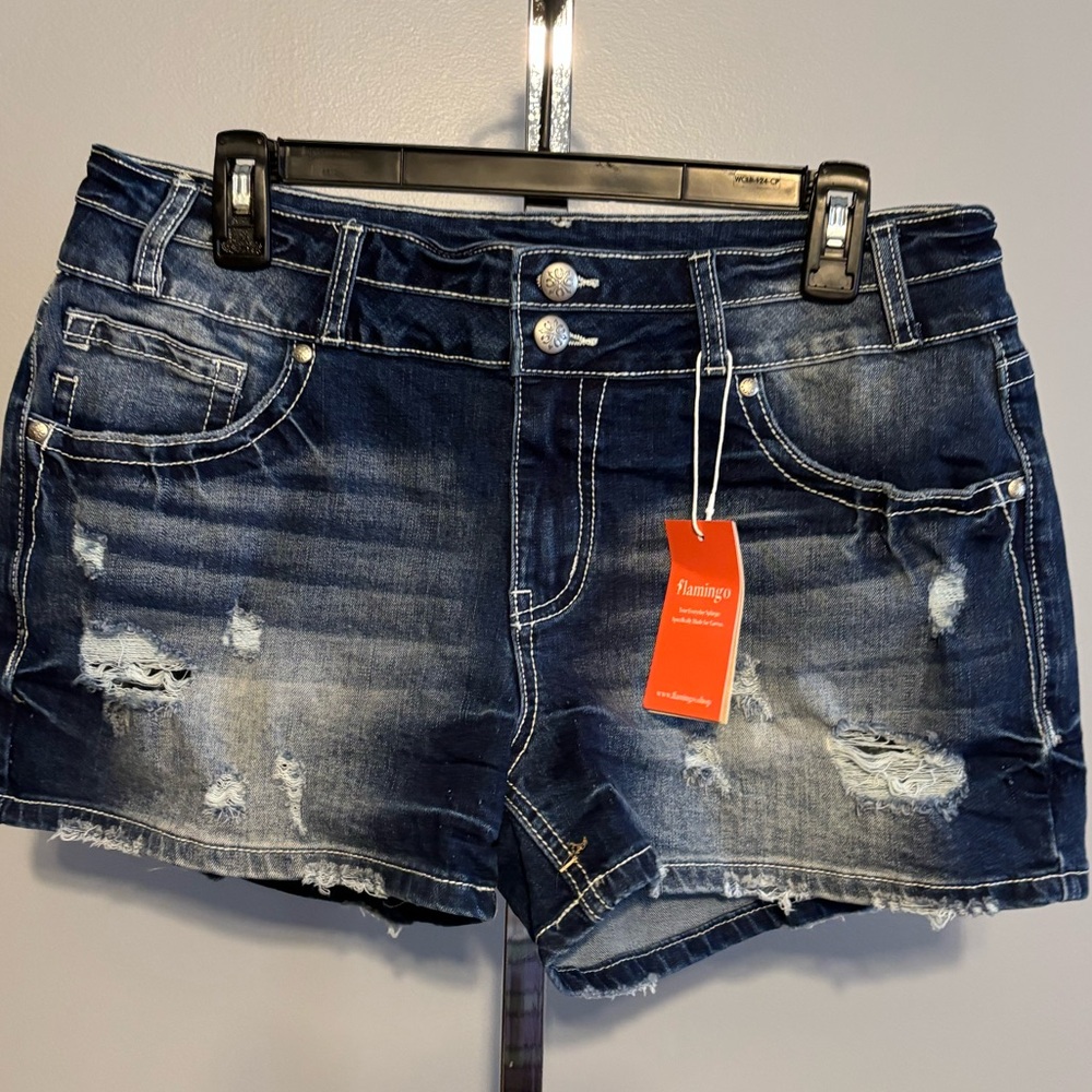 FLAMINGO Women’s Jean shorts New With‎ Tag XL